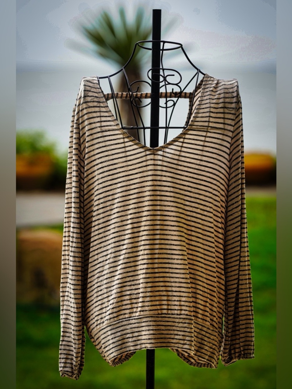 Liverpool Los Angeles Tan & Black Striped V-Neck Knit Top - Medium